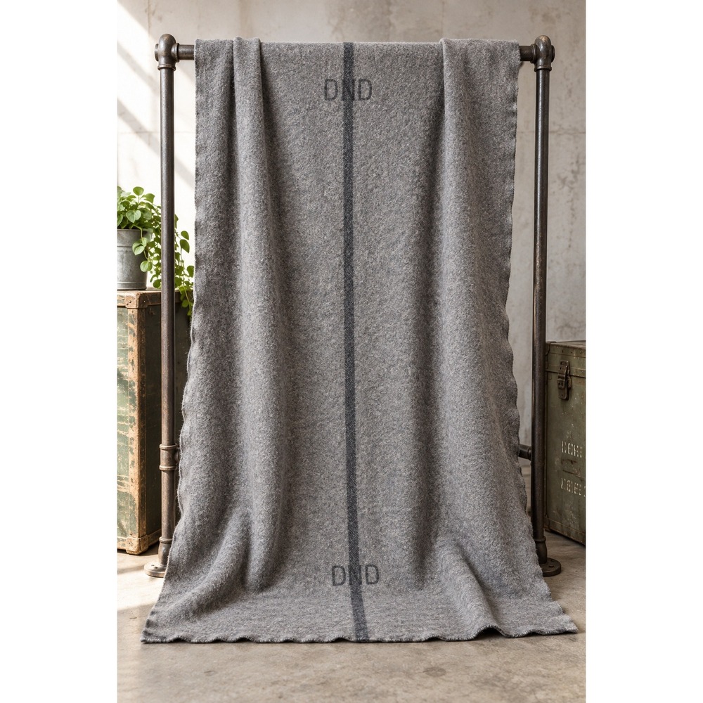 Vintage 1989 Canadian DND Military 95% Wool Blanket Grey Camp 60x85